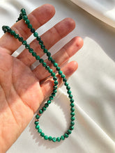 Load image into Gallery viewer, Kaklarota ar Malahītu