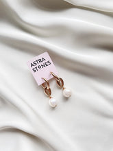 Load image into Gallery viewer, Auskari ar Pērlēm