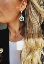 Load image into Gallery viewer, Auskari ar Gliemežvāku