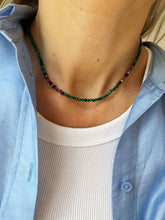 Load image into Gallery viewer, Kaklarota ar Malahītu, Lazurītu, Rubīnu