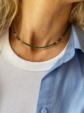 Load image into Gallery viewer, Kaklarota ar Diopsīdu, Granātu, Citrīnu