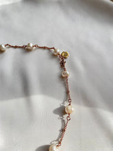 Load image into Gallery viewer, Kaklarota ar Pērlēm