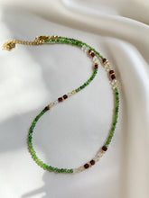 Load image into Gallery viewer, Kaklarota ar Diopsīdu, Granātu, Citrīnu