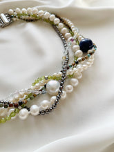 Load image into Gallery viewer, Kaklarota ar Pērlēm, Akmeņu MIX
