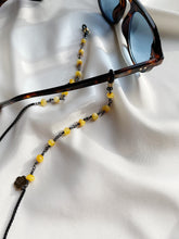 Load image into Gallery viewer, Briļļu ķēdīte ar Dzintaru