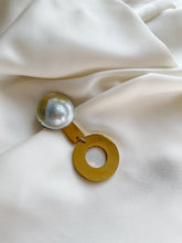 Load image into Gallery viewer, Piespraude ar Perlamutru