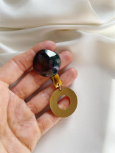 Load image into Gallery viewer, Piespraude ar Ahātu