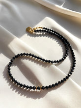 Load image into Gallery viewer, Kaklarota ar Špineli