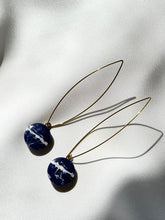 Load image into Gallery viewer, Auskari ar Sodalītu