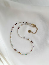 Load image into Gallery viewer, Kaklarota ar Akmeņu MIX