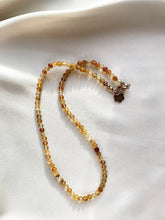 Load image into Gallery viewer, Kaklarota ar Citrīnu