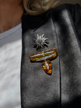 Load image into Gallery viewer, Piespraude ar Dzintaru