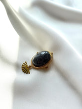 Load image into Gallery viewer, Piespraude ar Labradorītu