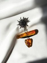 Load image into Gallery viewer, Piespraude ar Dzintaru