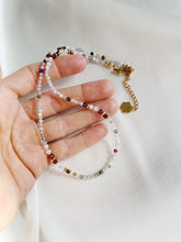 Load image into Gallery viewer, Kaklarota ar Akmeņu MIX