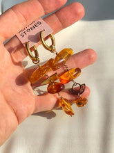 Load image into Gallery viewer, Asimetriski auskari ar Dzintaru