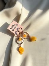 Load image into Gallery viewer, Auskari ar Dzintaru