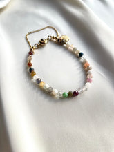 Load image into Gallery viewer, Rokassprādze ar Akmeņu Mix