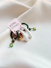 Load image into Gallery viewer, Auskaru komplekts ar Nefrītu