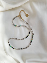 Load image into Gallery viewer, Kaklarota ar Dūmkvarcu, Oniksu, Turmalīns