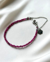 Load image into Gallery viewer, Rokassprādze ar Rubīnu