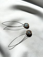 Load image into Gallery viewer, Auskari ar Jašmu