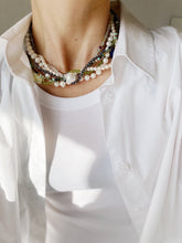 Load image into Gallery viewer, Kaklarota ar Pērlēm, Akmeņu MIX