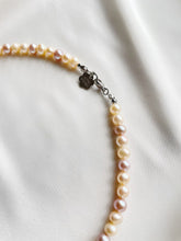 Load image into Gallery viewer, Kaklarota ar Pērlēm