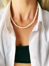 Load image into Gallery viewer, Kaklarota ar Pērlēm