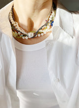 Load image into Gallery viewer, Kaklarota ar Pērlēm, Akmeņu MIX