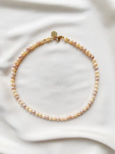 Load image into Gallery viewer, Kaklarota ar Pērlēm