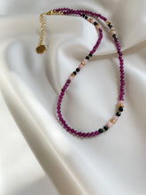 Load image into Gallery viewer, Kaklarota ar Rubīnu, Opālu, Turmalīnu