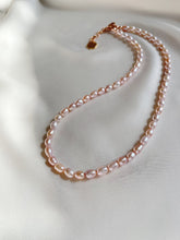 Load image into Gallery viewer, Kaklarota ar Pērlēm