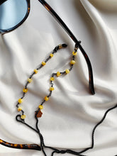 Load image into Gallery viewer, Briļļu ķēdīte ar Dzintaru