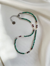 Load image into Gallery viewer, Kaklarota ar Malahītu, Granātu, Citrīnu