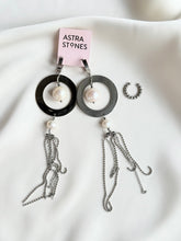 Load image into Gallery viewer, Auskari ar Pērlēm un manžeti