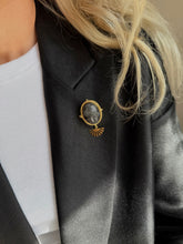 Load image into Gallery viewer, Piespraude ar Labradorītu