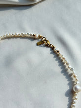 Load image into Gallery viewer, Kaklarota ar Pērlēm