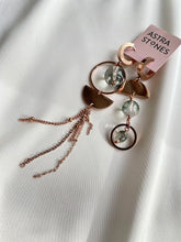 Load image into Gallery viewer, Asimetriski auskari ar Kvarcu