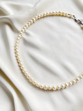 Load image into Gallery viewer, Kaklarota ar Pērlēm