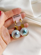 Load image into Gallery viewer, Auskari ar Gliemežvāku