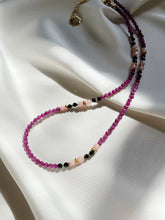 Load image into Gallery viewer, Kaklarota ar Rubīnu, Opālu, Turmalīnu