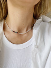 Load image into Gallery viewer, Kaklarota ar Mēness akmeni, Granātu, Turmalīnu