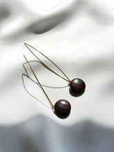 Load image into Gallery viewer, Auskari ar Tīģerdzelzi