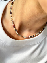 Load image into Gallery viewer, Kaklarota ar Akmeņu Mix