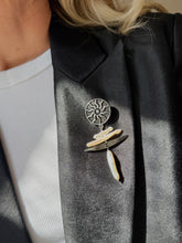 Load image into Gallery viewer, Piespraude ar Pērlēm