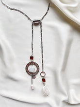 Load image into Gallery viewer, Kaklarota kulons ar Pērlēm