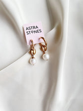 Load image into Gallery viewer, Auskari ar Pērlēm