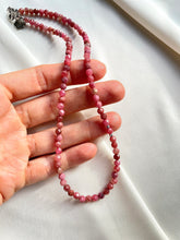 Load image into Gallery viewer, Kaklarota ar Rodonītu