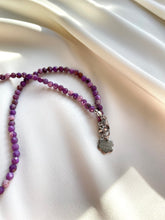 Load image into Gallery viewer, Kaklarota ar Lepidolītu